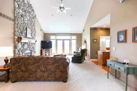 6399 Wheaton, Jackson, MI 49201 photo 6