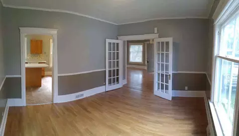 141 N Thompson, Jackson, MI 49202 photo 11