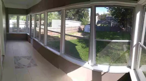 141 N Thompson, Jackson, MI 49202 photo 30