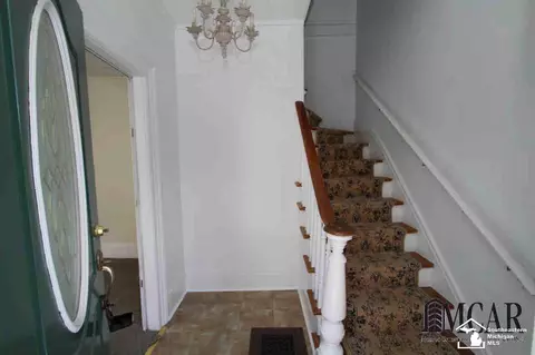 139 Godfroy, Monroe, MI 48162 photo 5