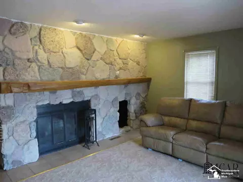 1841 W Hurd, Monroe, MI 48162 photo 6