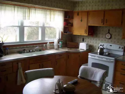 4594 S Custer, Monroe, MI 48161 photo 7