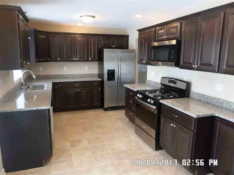 132 Cardinal, Jackson, MI 49202 photo 2