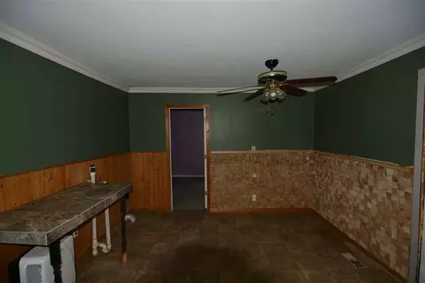1117 Winifred, Jackson, MI 49202 photo 2