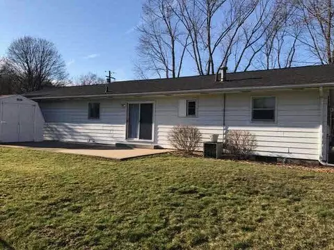 3921 Harwich, Jackson, MI 49201 photo 2