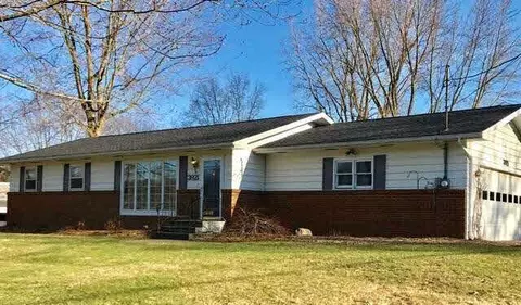 3921 Harwich, Jackson, MI 49201 photo 1