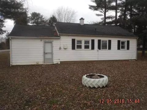 167 Peacock, Jackson, MI 49202 photo 3
