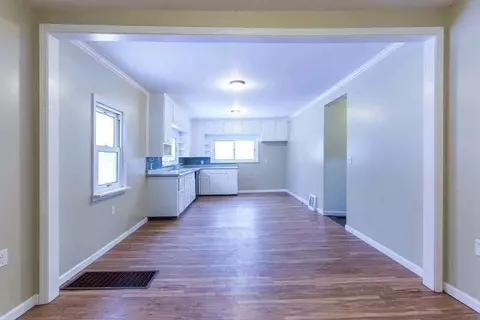 719 Lowell, Jackson, MI 49202 photo 25