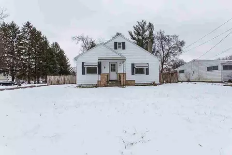 719 Lowell, Jackson, MI 49202 photo 11