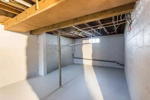 719 Lowell, Jackson, MI 49202 photo 30