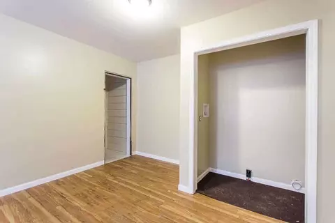 719 Lowell, Jackson, MI 49202 photo 26