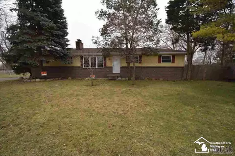 6245 E Dunbar, Monroe, MI 48161 photo 1