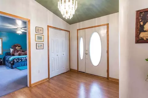 1801 N Sutton, Jackson, MI 49202 photo 9