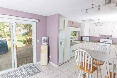 6981 Surrey, Jackson, MI 49201 photo 9