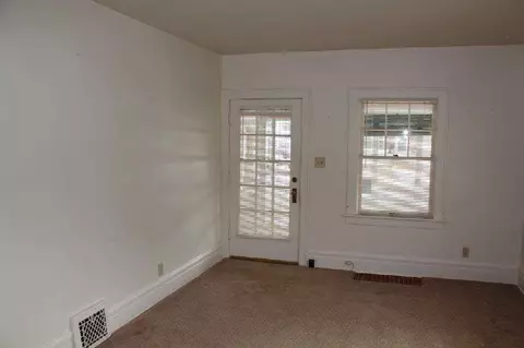 602 Seventh, Jackson, MI 49203 photo 2