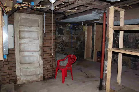 122 Arnold, Jackson, MI 49202 photo 18