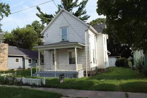 122 Arnold, Jackson, MI 49202 photo 1