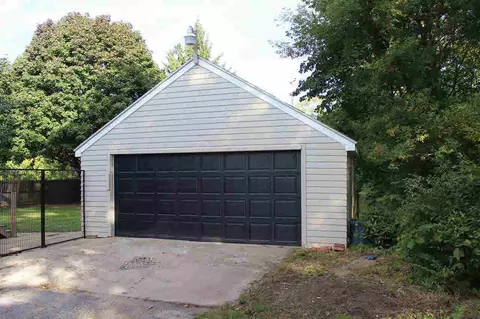 514 Park, Jackson, MI 49203 photo 31