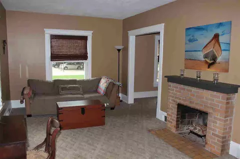 514 Park, Jackson, MI 49203 photo 2