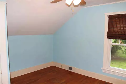 514 Park, Jackson, MI 49203 photo 25