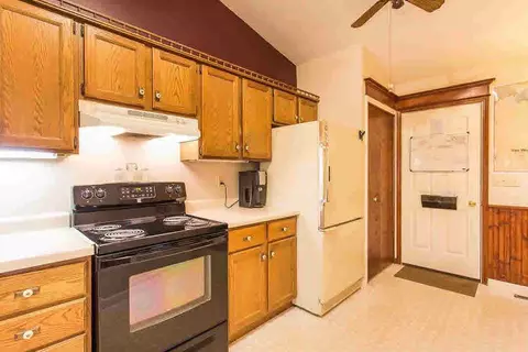 2021 Rendall, Jackson, MI 49201 photo 8