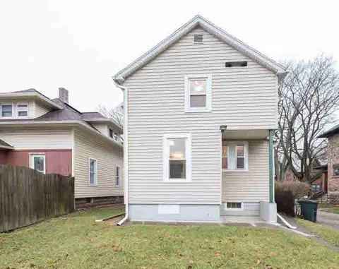 109 N Thompson, Jackson, MI 49202 photo 18