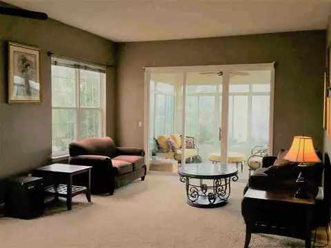 878 Chamberlain, Jackson, MI 49203 photo 3