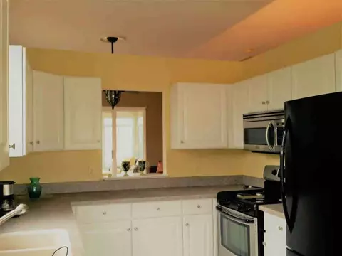 878 Chamberlain, Jackson, MI 49203 photo 12