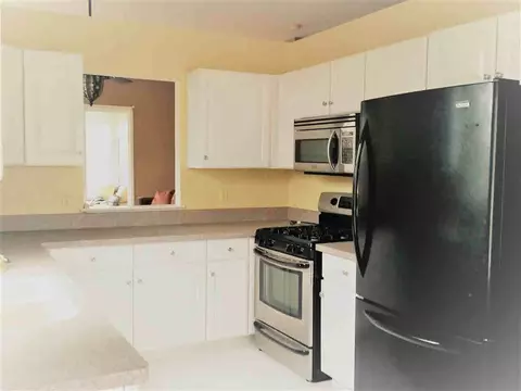 878 Chamberlain, Jackson, MI 49203 photo 13