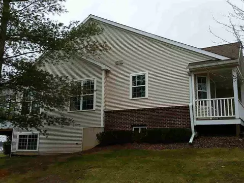 878 Chamberlain, Jackson, MI 49203 photo 23