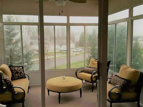 878 Chamberlain, Jackson, MI 49203 photo 6