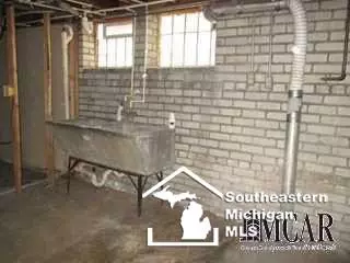 535 Godfroy, Monroe, MI 48162 photo 15