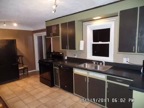 2411 Twilight, Jackson, MI 49203 photo 7