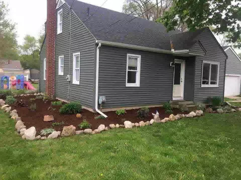 2411 Twilight, Jackson, MI 49203 photo 1