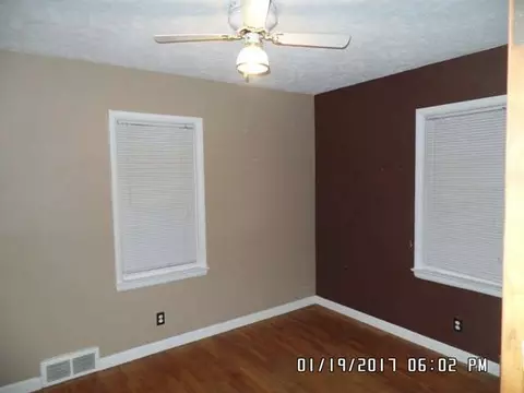 2411 Twilight, Jackson, MI 49203 photo 6