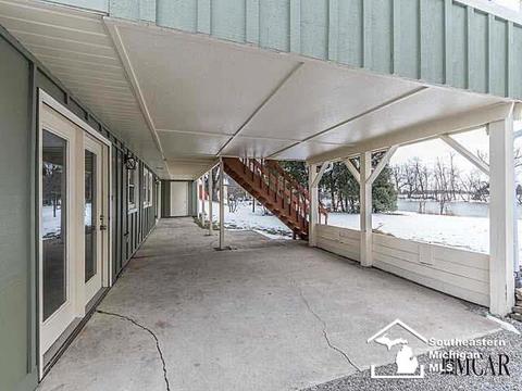 8871 N Custer Rd, Monroe, MI 48162 photo 5