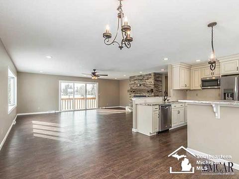 8871 N Custer Rd, Monroe, MI 48162 photo 16