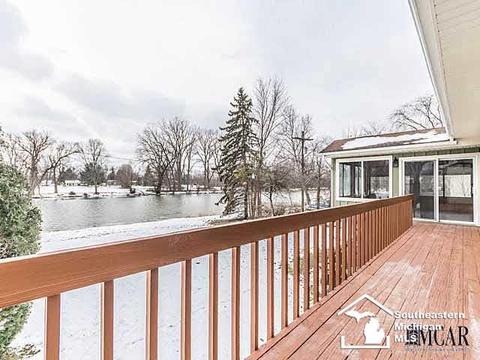 8871 N Custer Rd, Monroe, MI 48162 photo 4