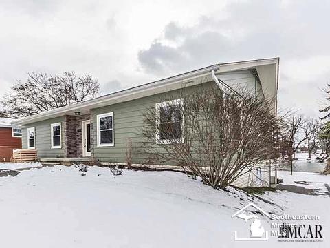 8871 N Custer Rd, Monroe, MI 48162 photo 2