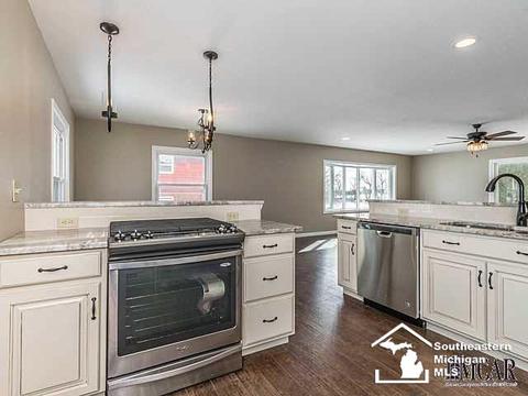8871 N Custer Rd, Monroe, MI 48162 photo 19