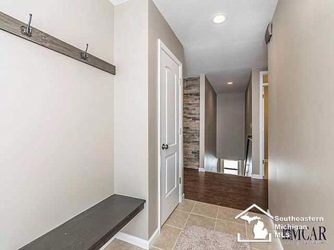 8871 N Custer Rd, Monroe, MI 48162 photo 9