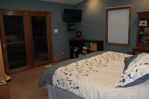 211 Hackett, Jackson, MI 49202 photo 3