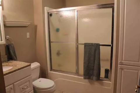 211 Hackett, Jackson, MI 49202 photo 7