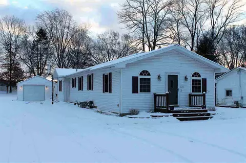 211 Hackett, Jackson, MI 49202 photo 1