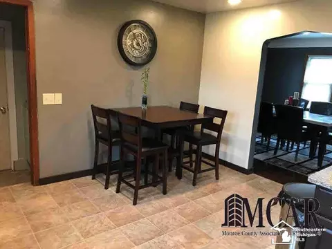 3735 Vivian, Monroe, MI 48162 photo 5