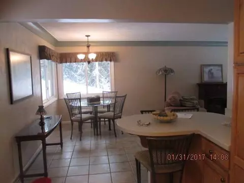 4135 Ridge, Jackson, MI 49201 photo 7