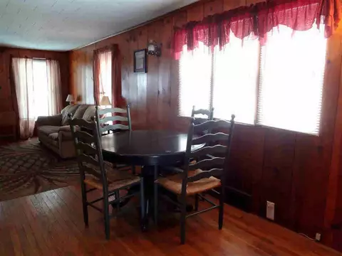 1118 Walker, Jackson, MI 49202 photo 3