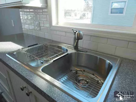 588 First, Dundee, MI 48131 photo 8