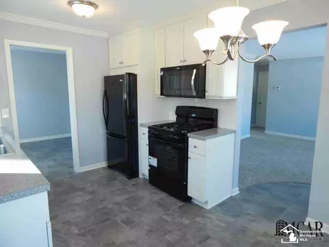 588 First, Dundee, MI 48131 photo 4