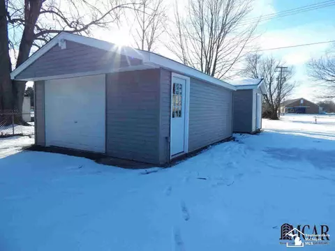 588 First, Dundee, MI 48131 photo 27